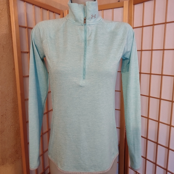 Under Armour heat gear pullover, small FINAL PRICE DROP 💧💧💧💧💧 - Picture 1 of 8